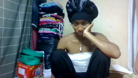 ninaeaa online show from May 27, 8:17 pm