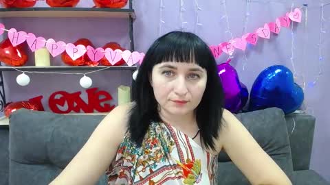 ninaflawlees online show from February 15, 10:21 pm