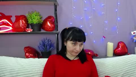 ninaflawlees online show from March 10, 12:40 am