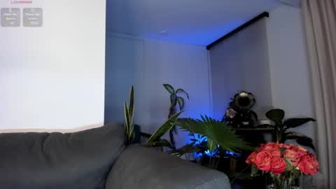 Nina Sara online show from February 5, 4:27 am