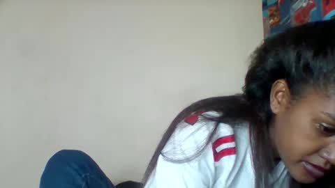 ninah_rise online show from December 15, 7:34 am