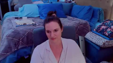 Nina Jaymes online show from June 8, 10:32 pm