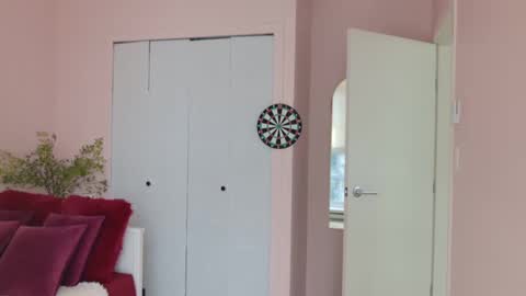 Snapshot of ninaoneil chatting on February 25, 11:44 pm NinaOneil online show from February 25, 11:44 pm