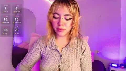 Nina online show from December 18, 11:38 am