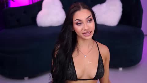 Snapshot of ninasolenne chatting on October 8, 7:00 pm Ninna online show from October 8, 7:00 pm