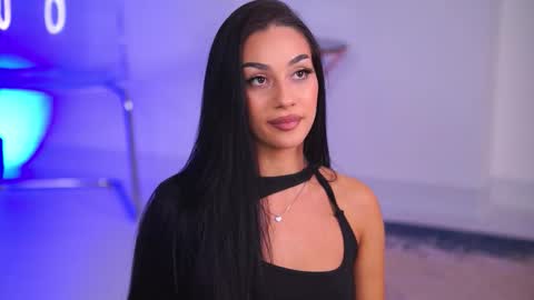 Ninna online show from December 15, 8:24 pm