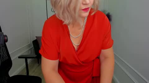 ninastarle online show from November 7, 5:29 am