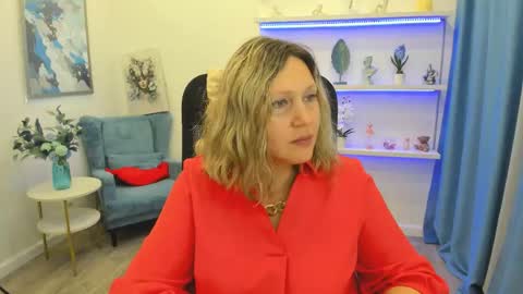ninastarle online show from May 16, 10:36 am