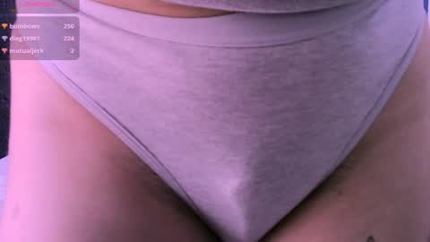 Nina online show from January 20, 6:32 pm