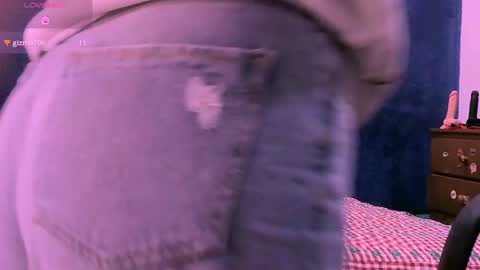 Nina online show from January 8, 3:58 pm