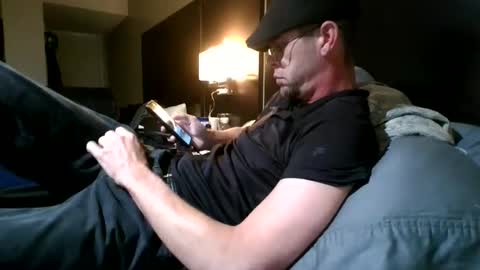 nineinchbronco online show from November 12, 9:58 pm