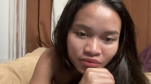 nini_luvskorn online show from June 6, 1:38 pm