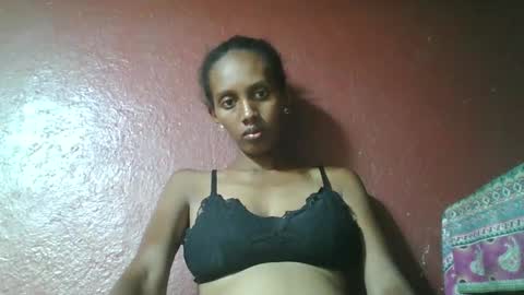 Snapshot of ninie246746 chatting on January 19, 6:00 pm ninie246746 online show from January 19, 6:00 pm