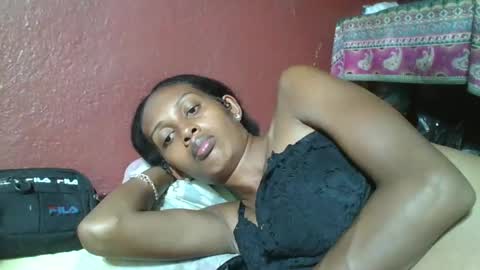 Snapshot of ninie246746 chatting on February 14, 7:23 pm ninie246746 online show from February 14, 7:23 pm