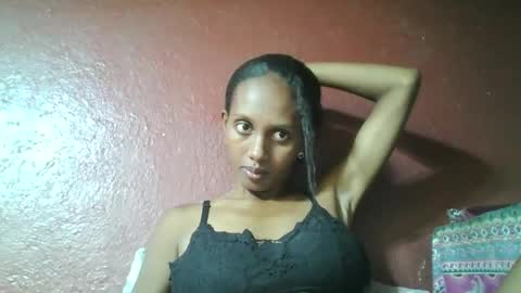 Snapshot of ninie246746 chatting on February 20, 10:05 am ninie246746 online show from February 20, 10:05 am