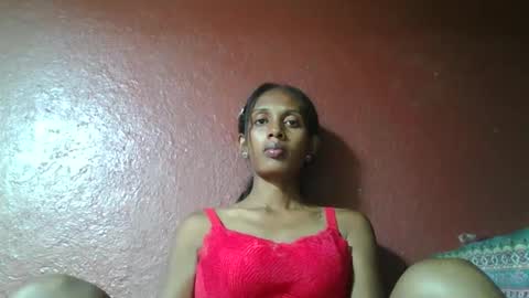 Snapshot of ninie246746 chatting on February 21, 7:10 pm ninie246746 online show from February 21, 7:10 pm