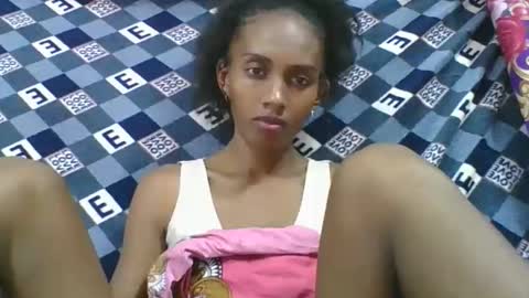 Snapshot of ninie246746 chatting on February 26, 8:08 pm ninie246746 online show from February 26, 8:08 pm