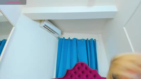 nina dee online show from July 9, 3:43 am
