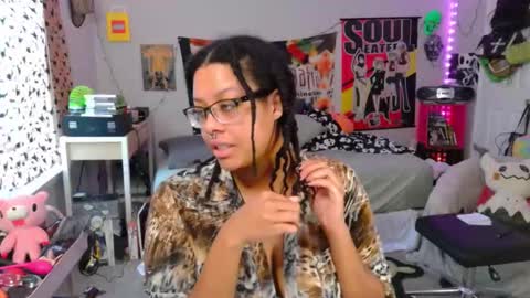 kiwi online show from October 1, 1:50 pm