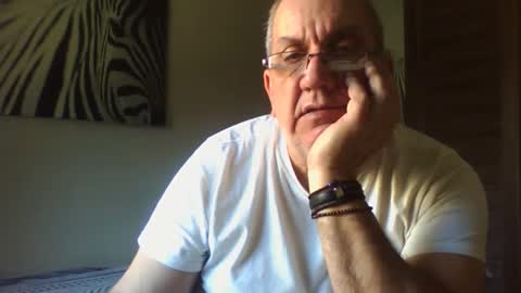 Dennis online show from January 16, 9:13 am