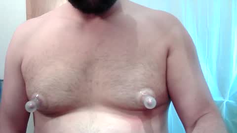 Snapshot of nipps2clamp chatting on April 20, 12:13 am Joe online show from April 20, 12:13 am