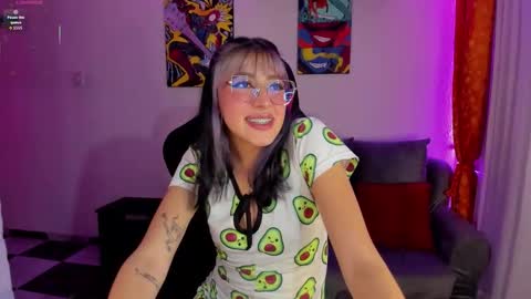 Daph J online show from January 12, 4:50 am