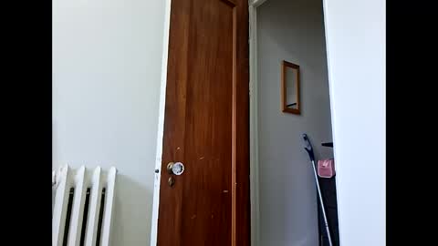 iain online show from October 25, 3:18 pm