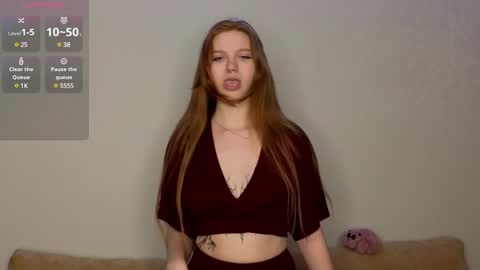 Snapshot of nirvanatwo chatting on December 26, 5:51 pm Lynn online show from December 26, 5:51 pm