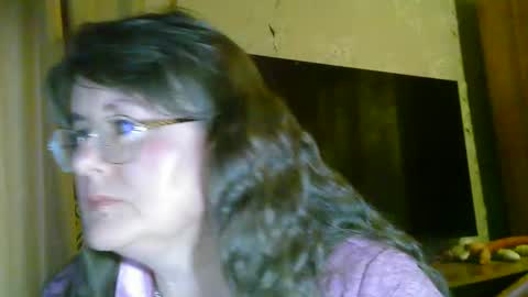 Snapshot of nisha__122 chatting on December 16, 11:48 am nisha__122 online show from December 16, 11:48 am