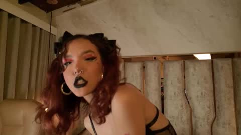 Nixx  online show from November 20, 3:18 am