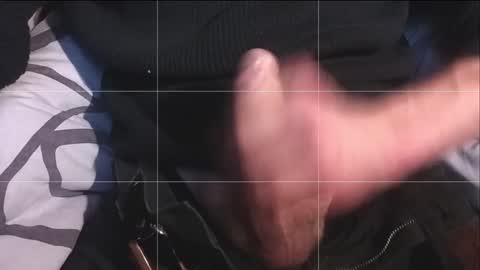 Snapshot of njb chatting on January 19, 1:53 am remainundisturbed online show from January 19, 1:53 am