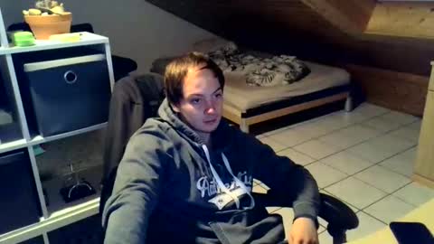 Snapshot of nkd1999 chatting on December 14, 4:23 pm nkd1999 online show from December 14, 4:23 pm