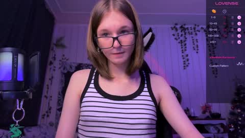 Tears Lora online show from December 27, 4:32 pm