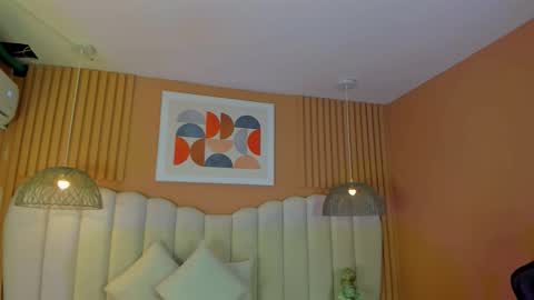 Snapshot of noa_moon chatting on November 28, 2:47 am Noa online show from November 28, 2:47 am