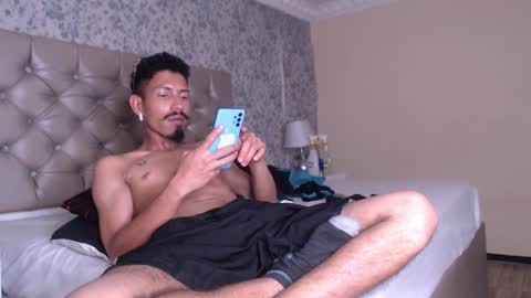 Noah online show from March 3, 7:25 am