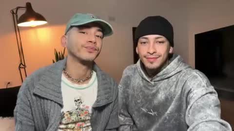 Snapshot of noah_and_steven chatting on July 30, 11:20 am noah_and_steven online show from July 30, 11:20 am