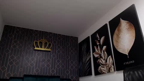 Noah Brigth online show from March 9, 1:14 am