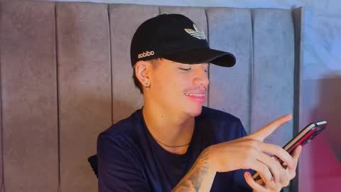 NOAH  online show from February 22, 7:45 am