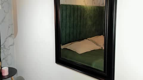 noah_dupont_ online show from December 22, 11:29 am