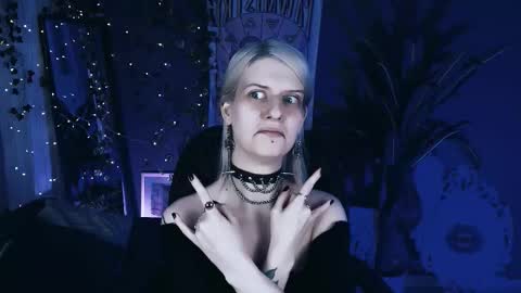 Snapshot of noah_elmer chatting on January 17, 9:29 pm REAL name LiaDM are always open online show from January 17, 9:29 pm