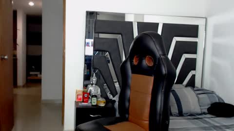 Noah Harris01 online show from January 24, 2:28 am