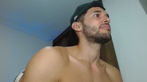 Noah online show from January 22, 11:01 am