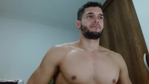 Noah online show from November 20, 11:21 am