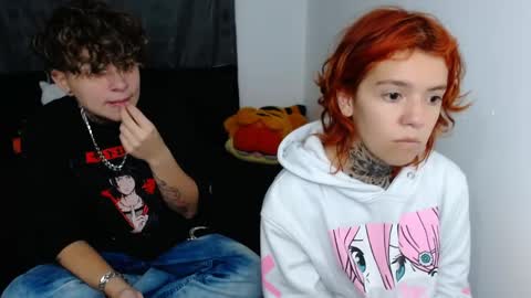 noah hehim    online show from December 2, 12:52 am