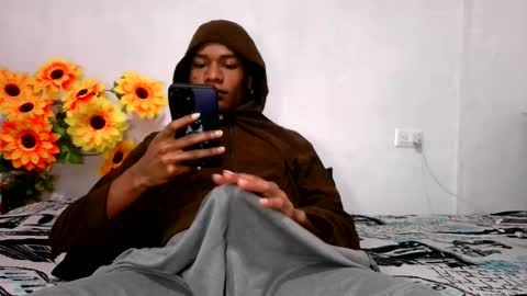 Noah Millers online show from November 30, 1:26 pm