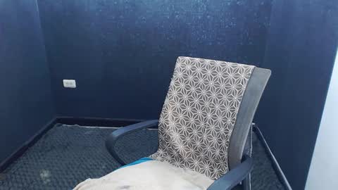 noah_sokolov online show from November 16, 4:12 pm