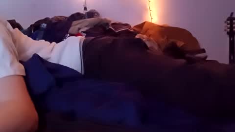 Snapshot of noah_wesley chatting on December 11, 9:23 pm Noah Wesley online show from December 11, 9:23 pm