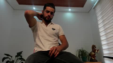 LIAM- noah online show from February 13, 1:29 pm