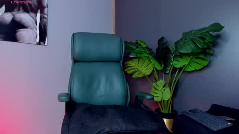 Noah online show from February 14, 12:24 pm