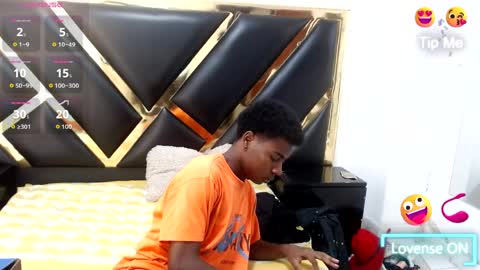 noah online show from April 5, 11:40 am